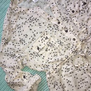 🚫SOLD🚫Maternity peasant blouse. Size XL.